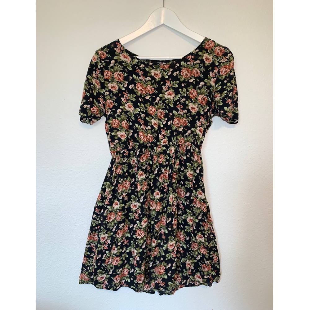 FOREVER21 floral skater dress - shirt sleeve